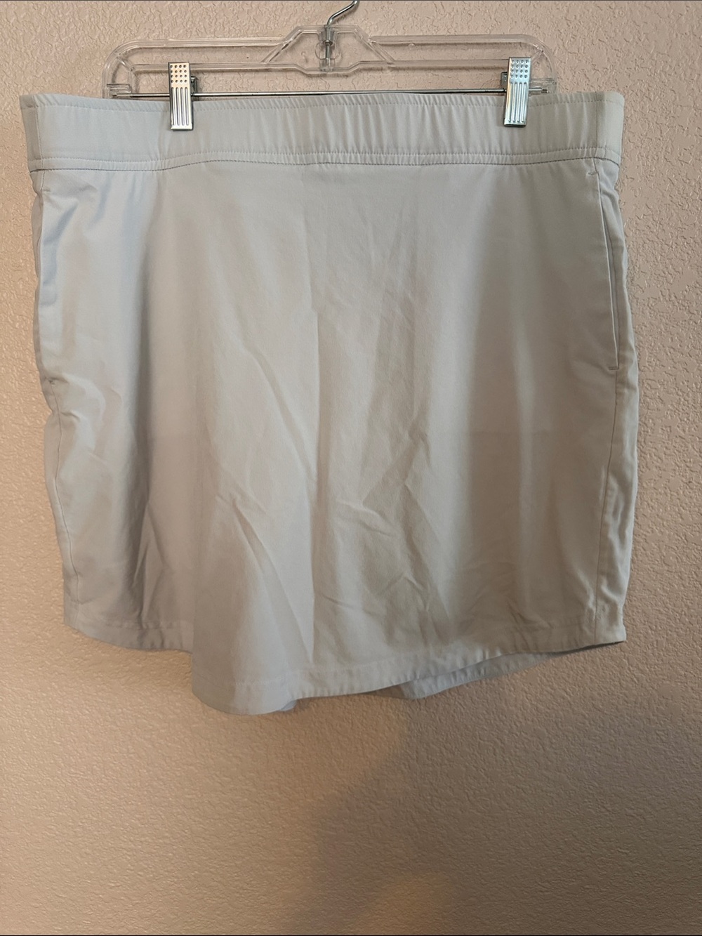 Eddie Bauer Light Gray Women's Skort